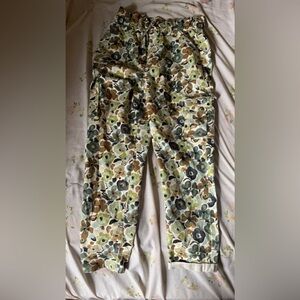 Military style cargo jeans (not baggy)